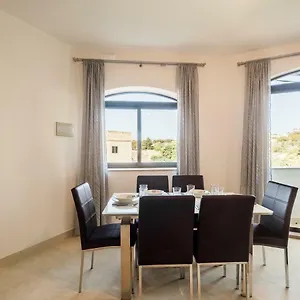 Landmark Apartament Birżebbuġa